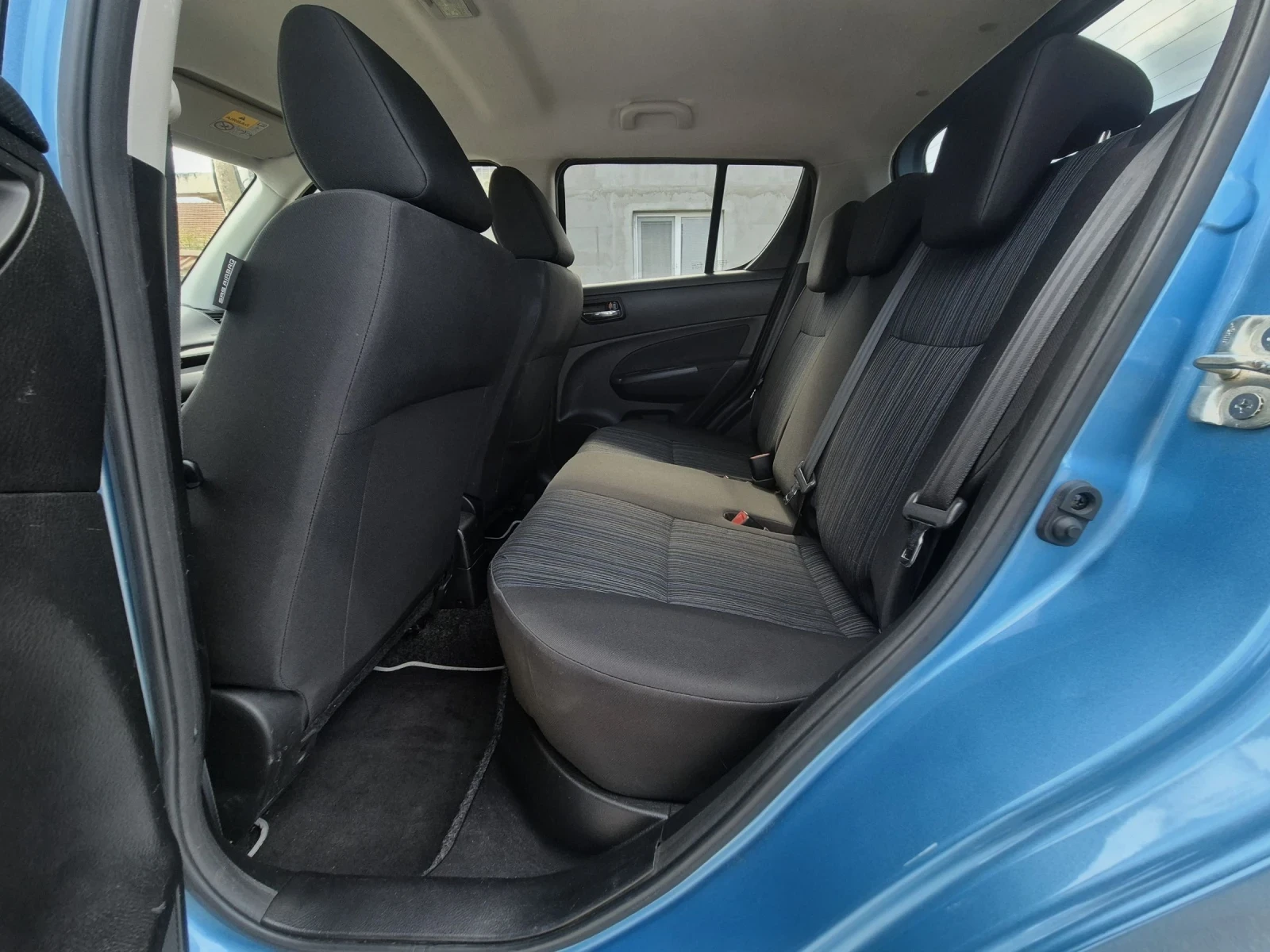 Suzuki Swift 1.2i АВТОМАТ FACE , снимка 9 - Автомобили и джипове - 54567625