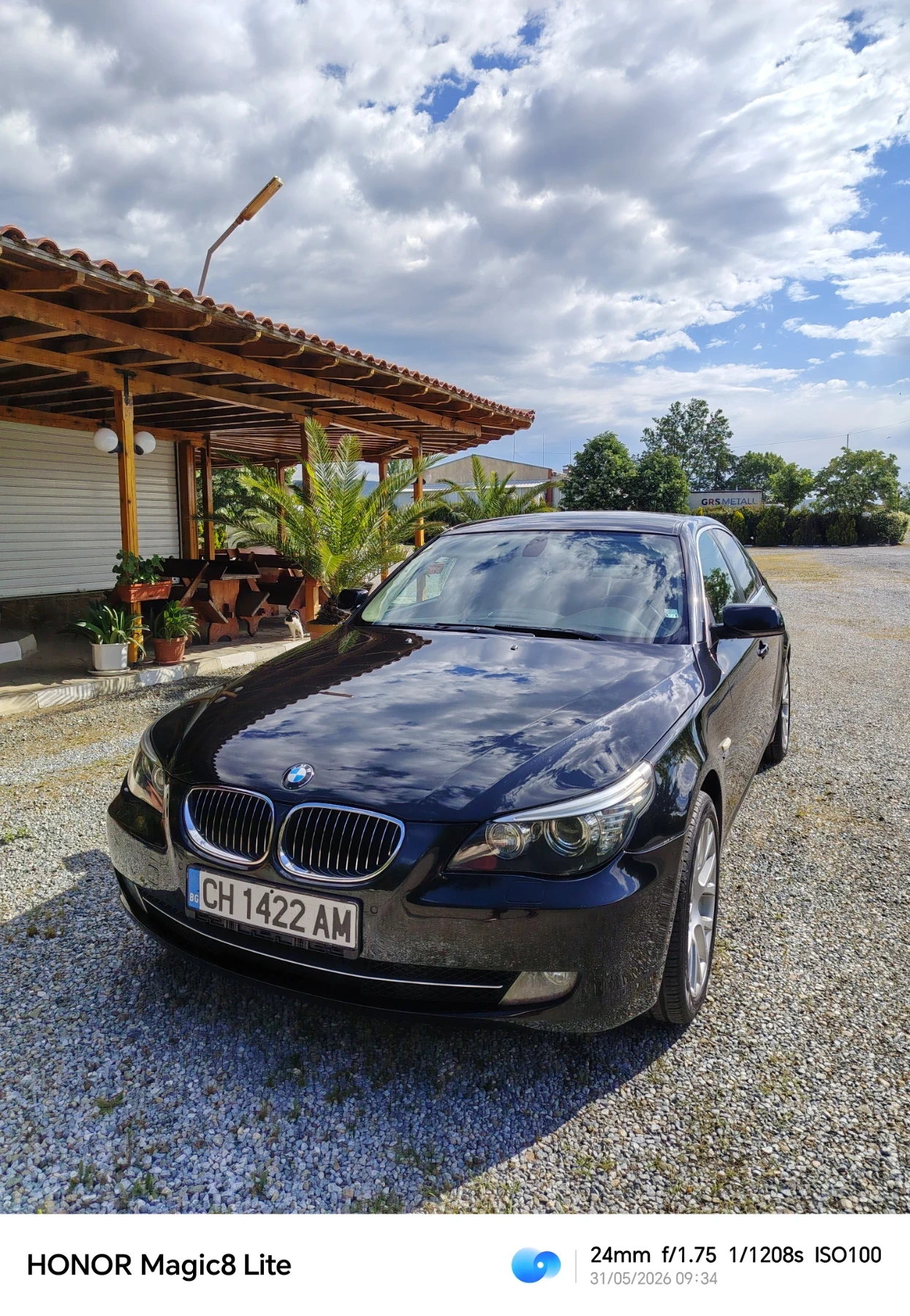 BMW 530 X drive facelift, снимка 6 - Автомобили и джипове - 54703575