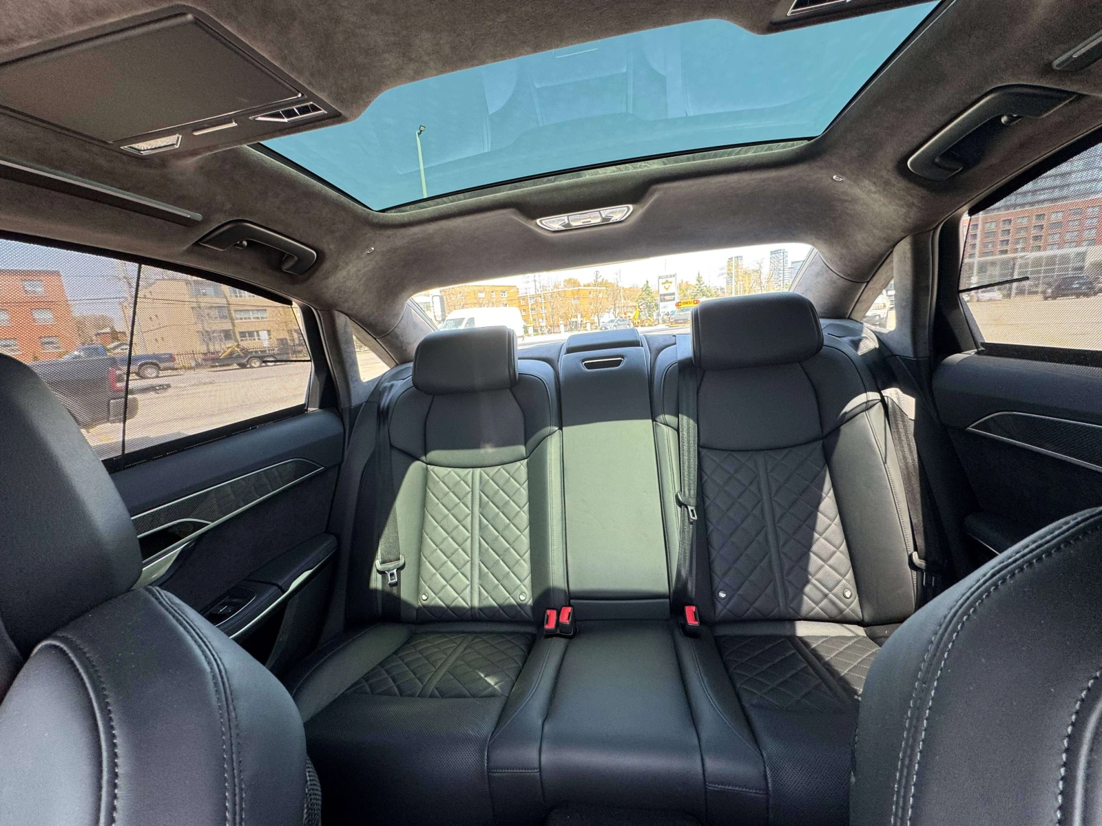 Audi S8, снимка 12 - Автомобили и джипове - 54811008