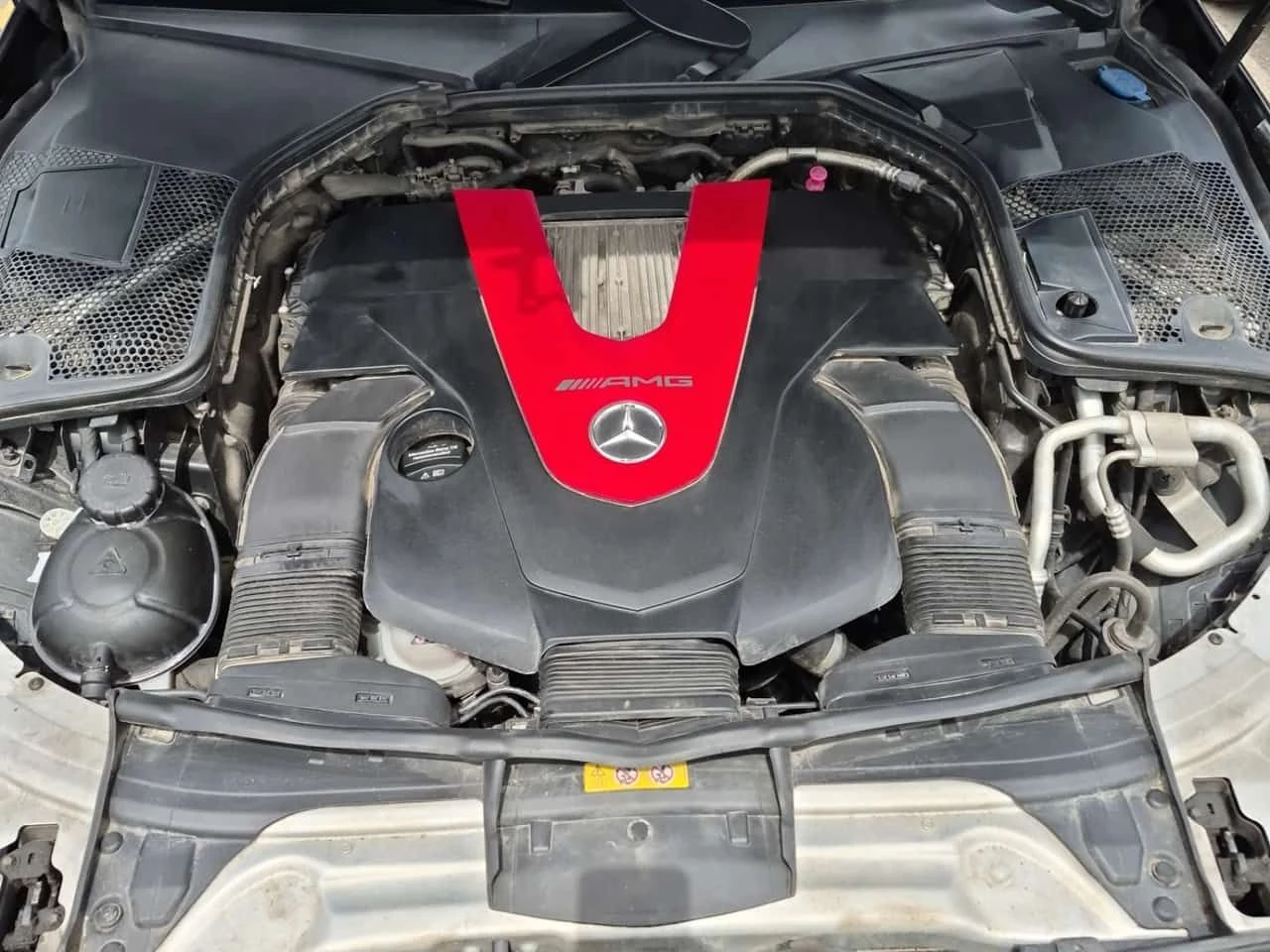 Mercedes-Benz C 43 AMG COUPE| BURMESTER| ALCANTARA| ПАМЕТ| 360САМ| , снимка 16 - Автомобили и джипове - 54930088