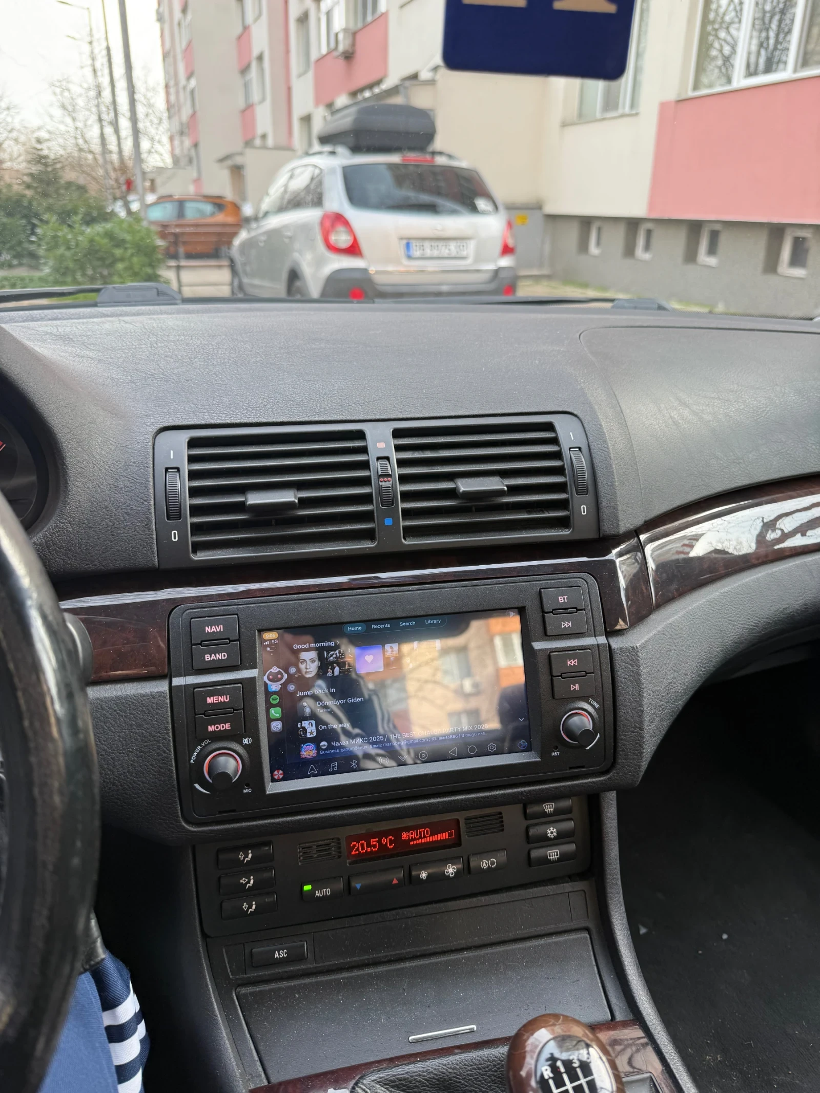 BMW 330, снимка 6 - Автомобили и джипове - 54974293