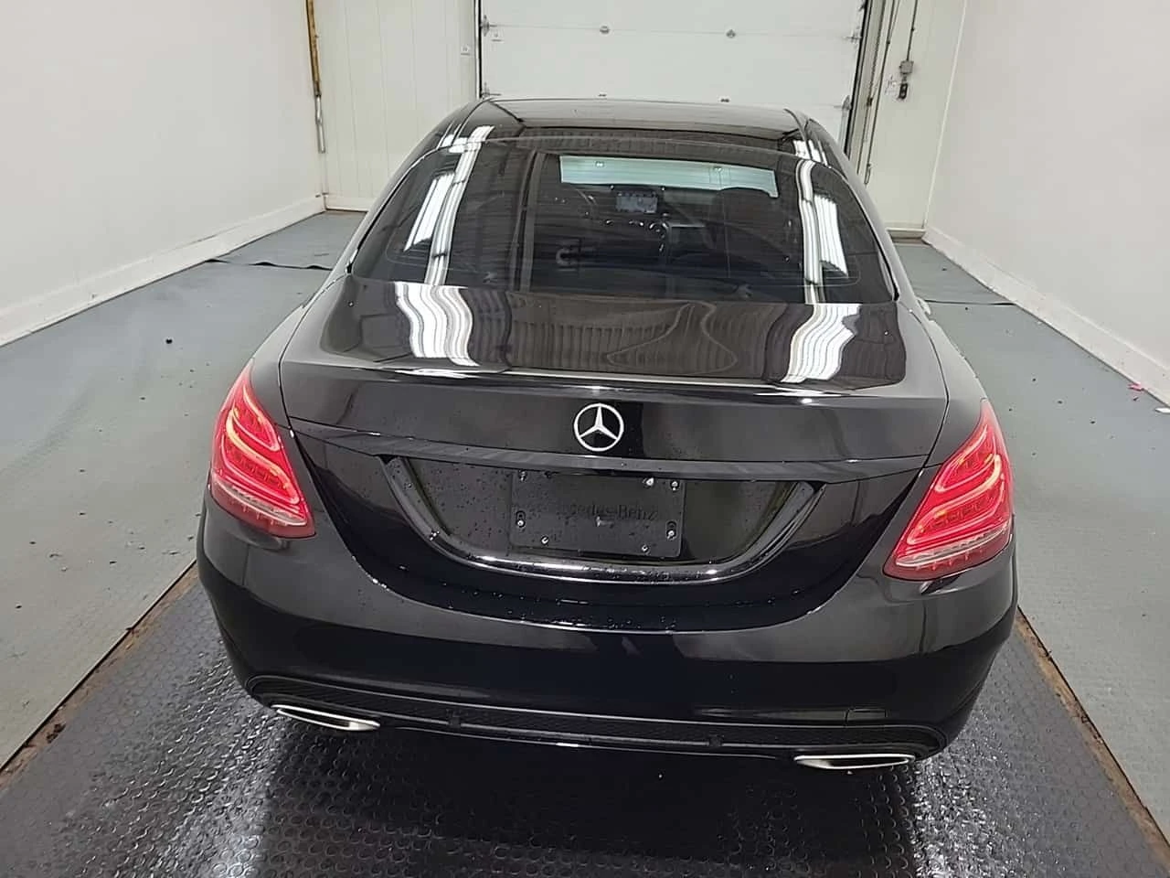 Mercedes-Benz C 300 * CARFAX * Без инциденти * 55k km! * , снимка 4 - Автомобили и джипове - 55103901