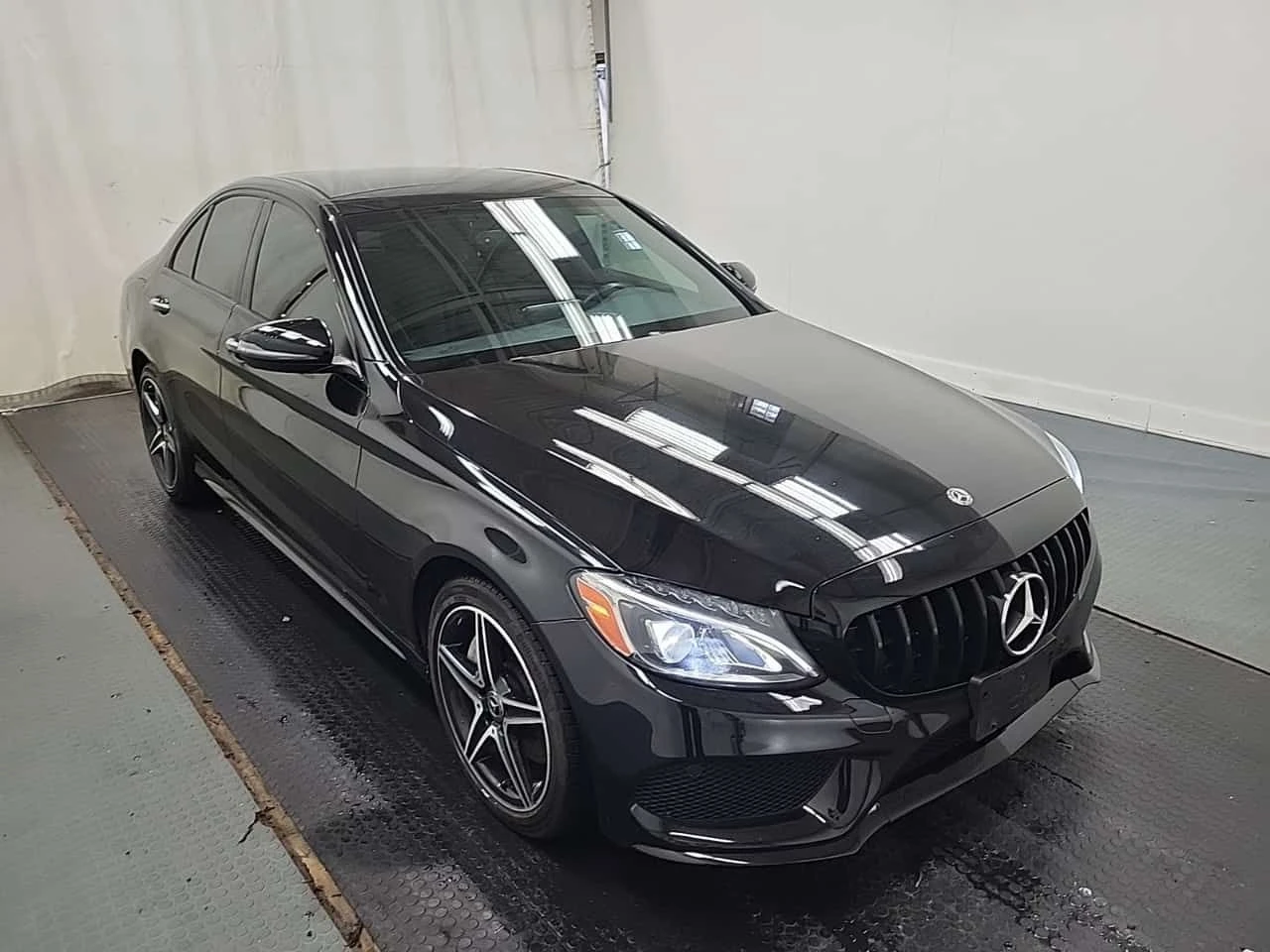 Mercedes-Benz C 300 * CARFAX * Без инциденти * 55k km! * , снимка 2 - Автомобили и джипове - 55103901