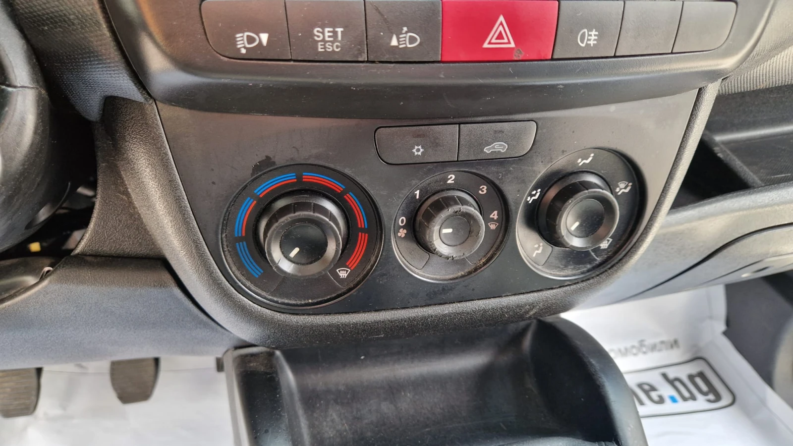 Opel Combo 1.3 M-jet 90 кс., снимка 15 - Автомобили и джипове - 55154794