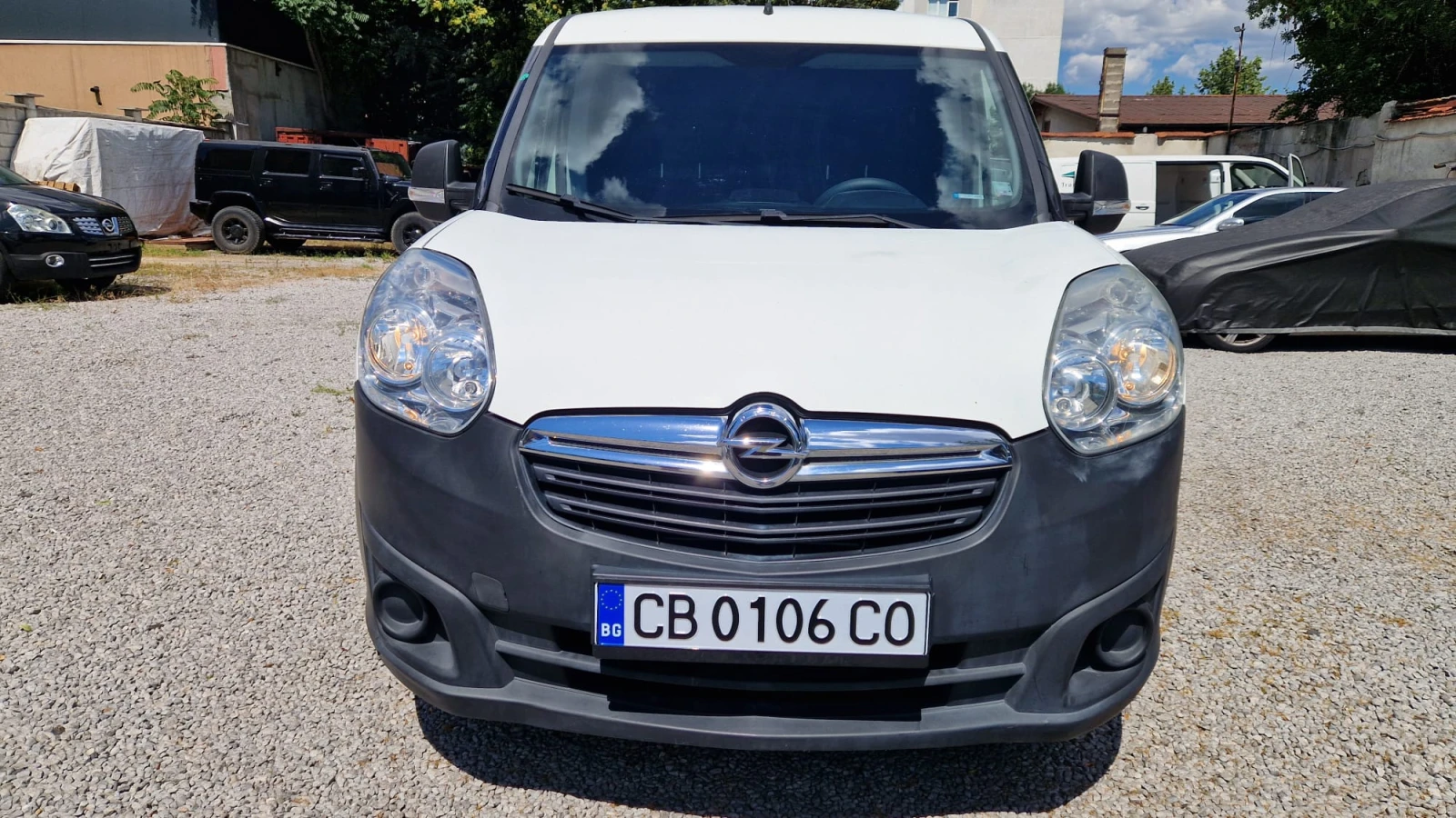 Opel Combo 1.3 M-jet 90 кс., снимка 2 - Автомобили и джипове - 55154794