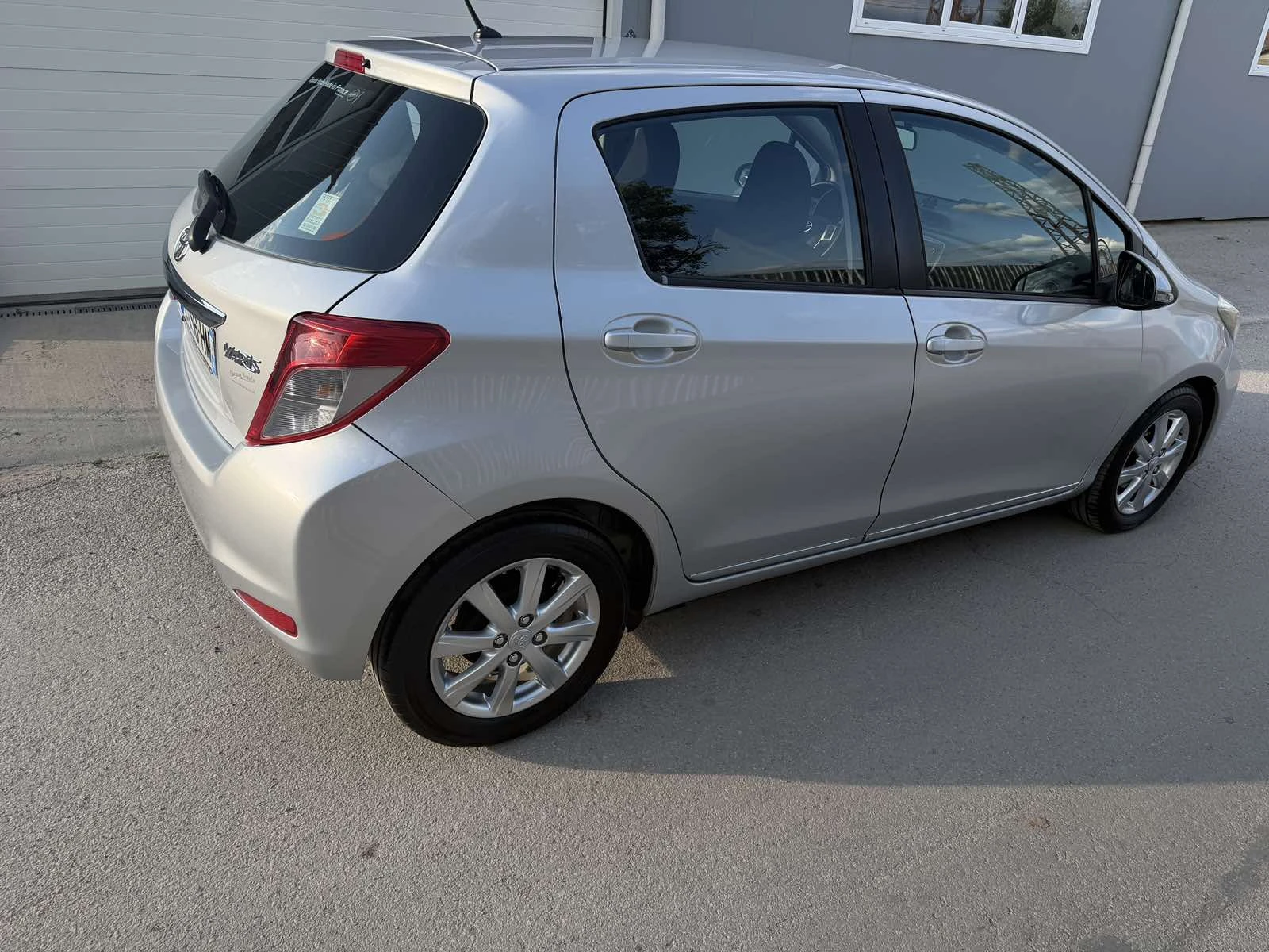 Toyota Yaris NAVI, CAMERA, AUTOPILOT, снимка 6 - Автомобили и джипове - 55407062