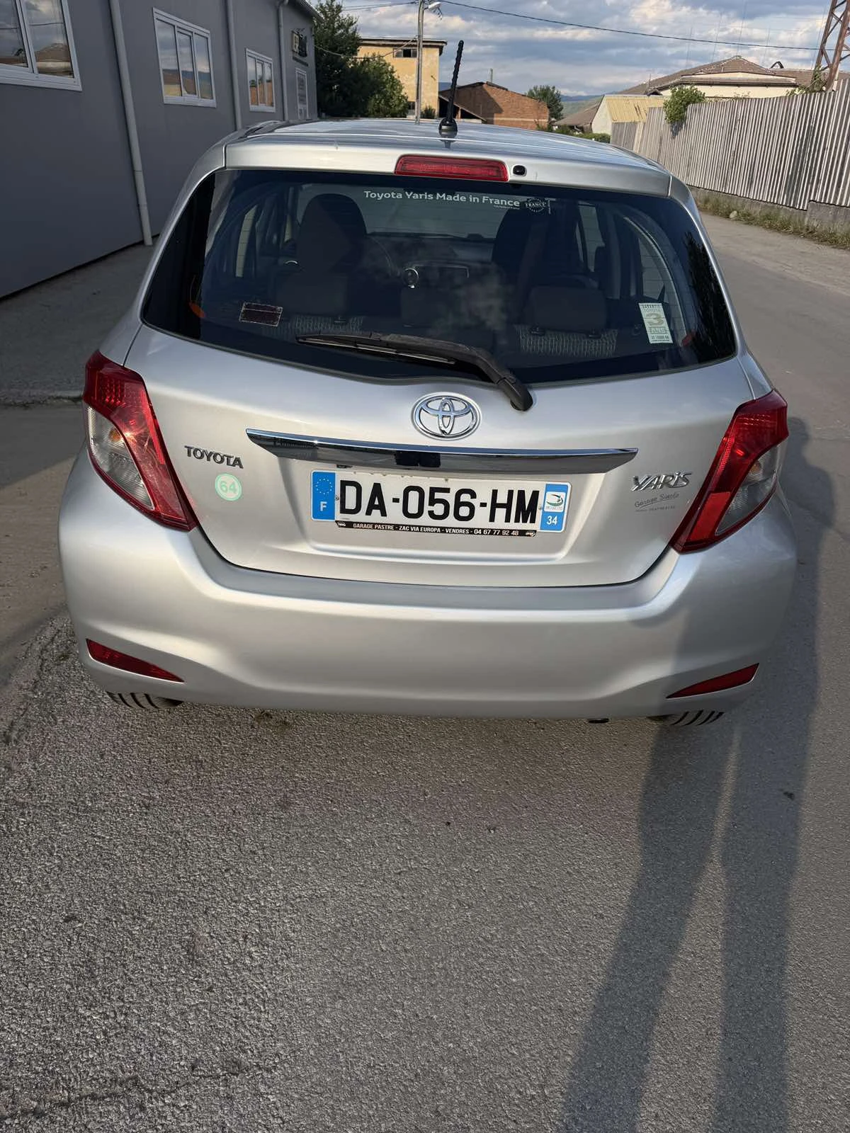 Toyota Yaris NAVI, CAMERA, AUTOPILOT, снимка 4 - Автомобили и джипове - 55407062