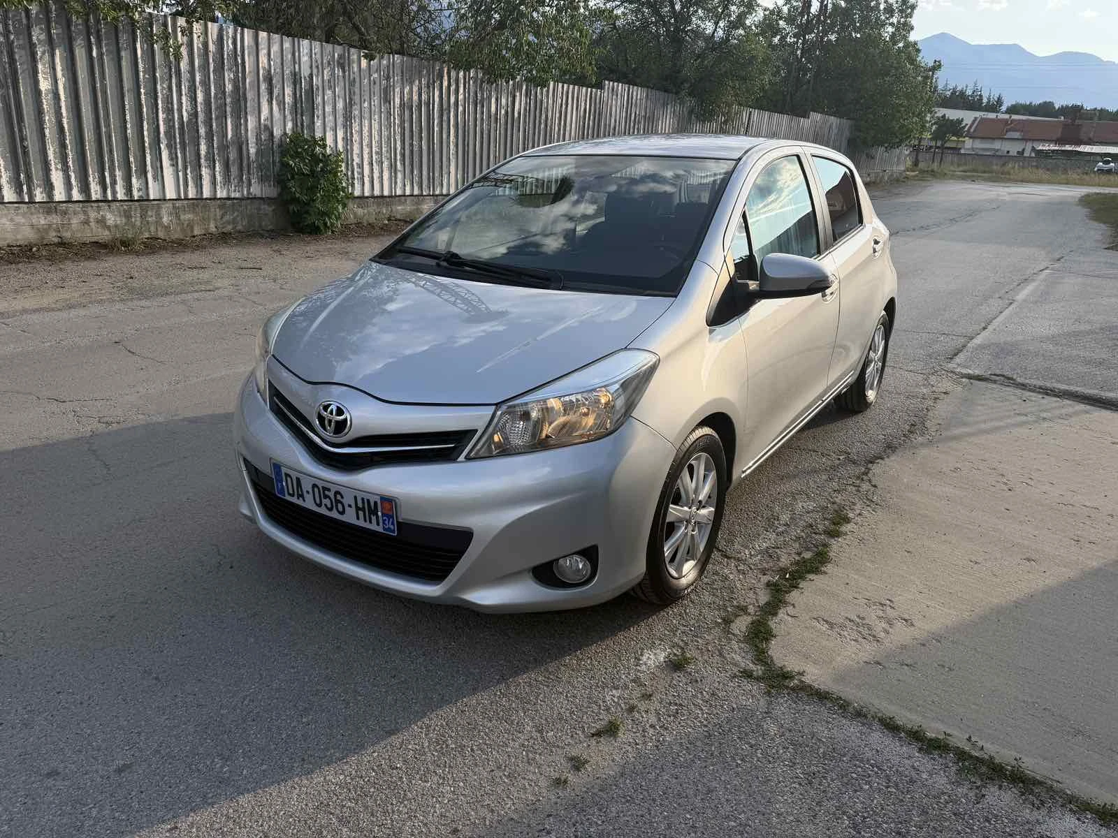 Toyota Yaris NAVI, CAMERA, AUTOPILOT