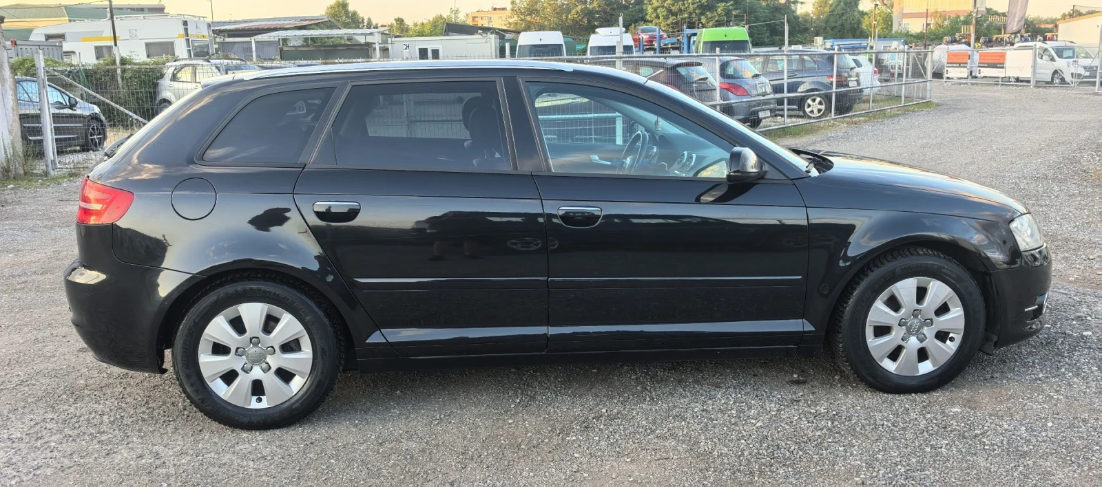 Audi A3 1.6TDI 105 к.с., снимка 8 - Автомобили и джипове - 55483583