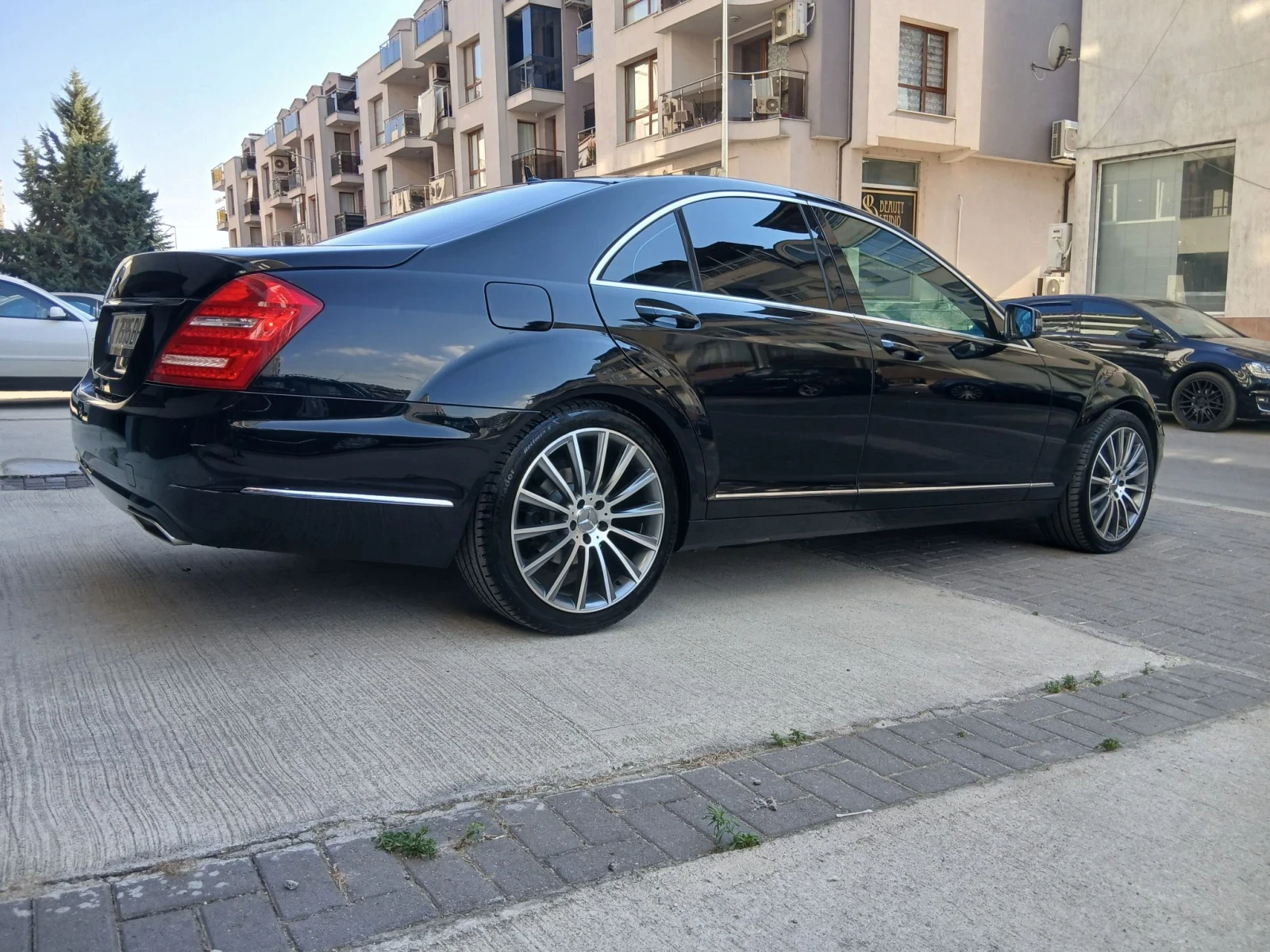 Mercedes-Benz S 320, снимка 13 - Автомобили и джипове - 55728517