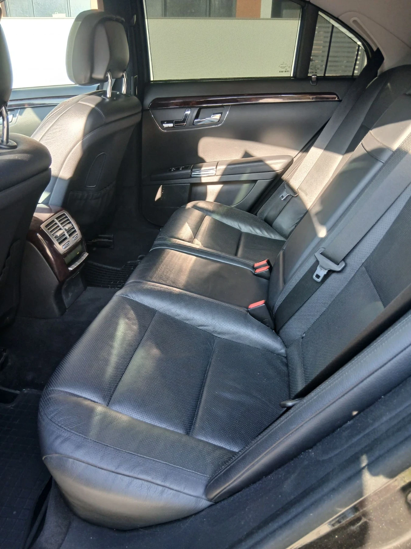 Mercedes-Benz S 320, снимка 7 - Автомобили и джипове - 55728517