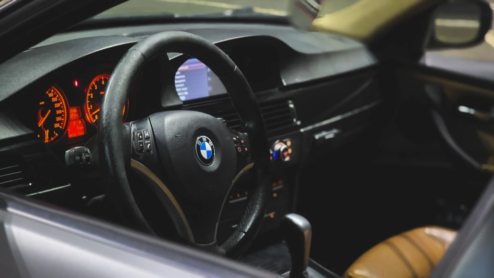 BMW 335 E90 335i LCI , снимка 9 - Автомобили и джипове - 55984625