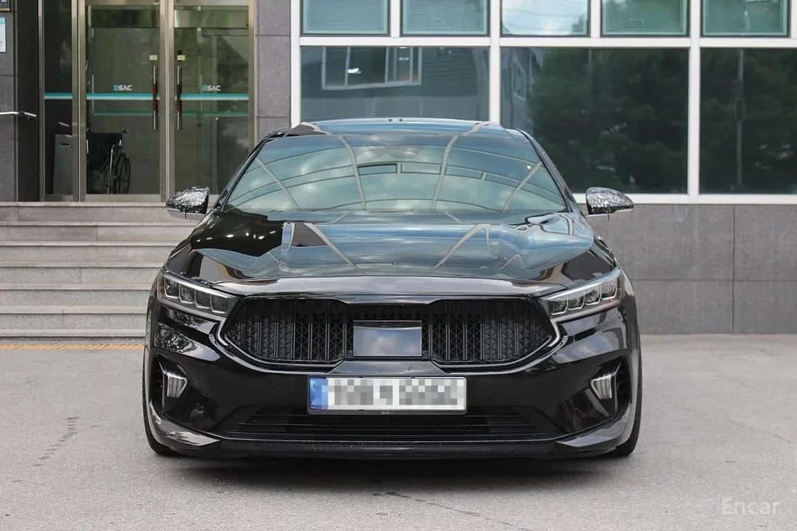 Kia K7 3.0 GDI Signature| Akrapovic| Carbon Interior| , снимка 2 - Автомобили и джипове - 56217010