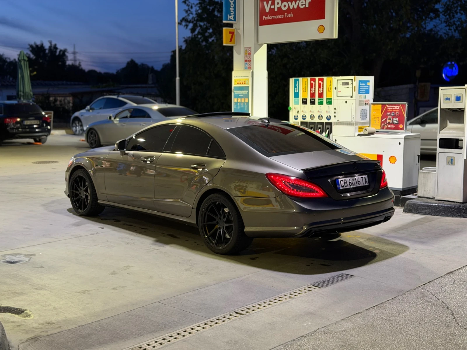 Mercedes-Benz CLS 550 full ���� ��� | Mobile.bg � ����������� 3