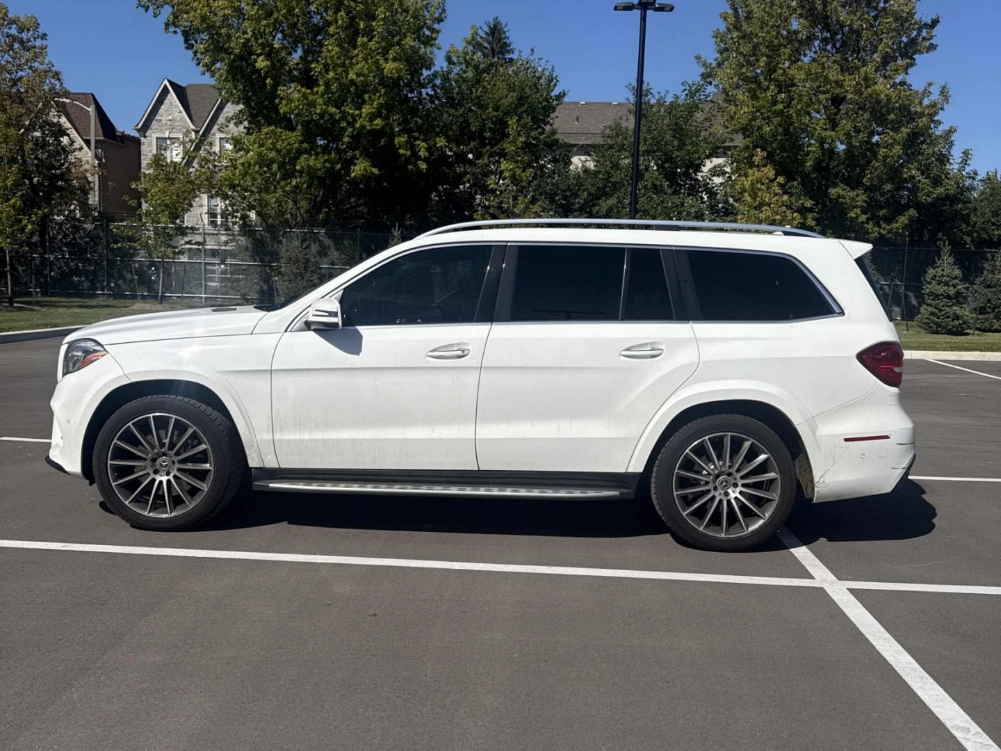 Mercedes-Benz GLS 450 AMG-pack* Distr* 360* Harman/Kardon* Въздух* Обдух, снимка 5 - Автомобили и джипове - 56248945