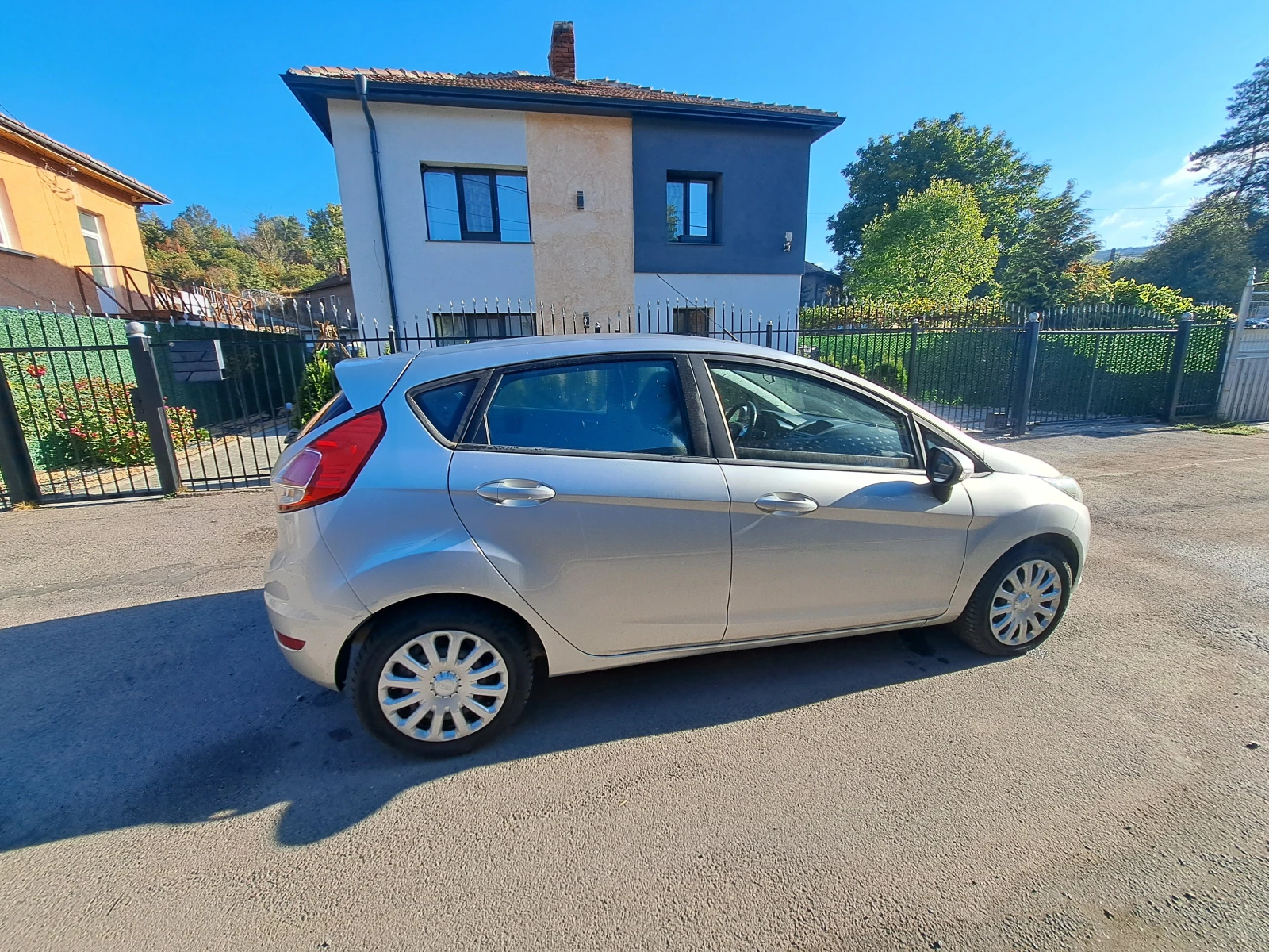 Ford Fiesta 1.5ТDCI EURO 6, снимка 8 - Автомобили и джипове - 56251798