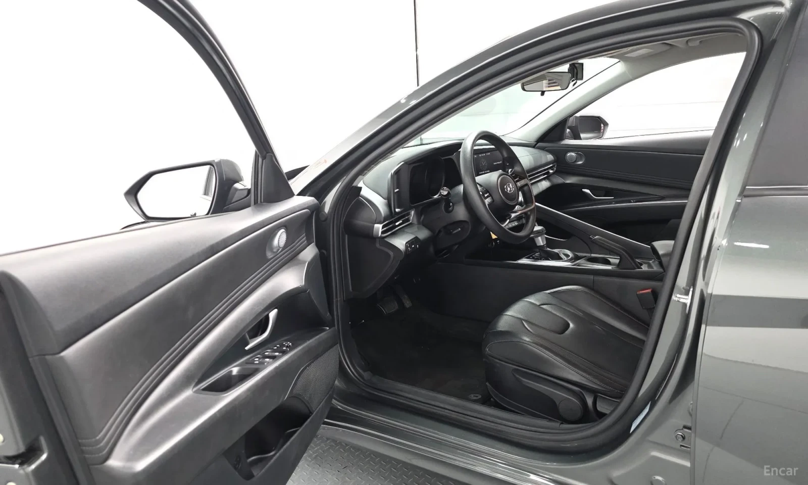 Hyundai Elantra 1.6 ���� �� ���\��� ���� �� 2023 ������ | Mobile.bg � ����������� 10