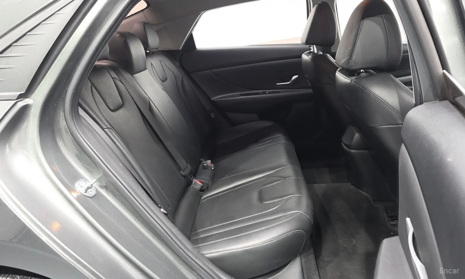 Hyundai Elantra 1.6 ���� �� ���\��� ���� �� 2023 ������ | Mobile.bg � ����������� 12