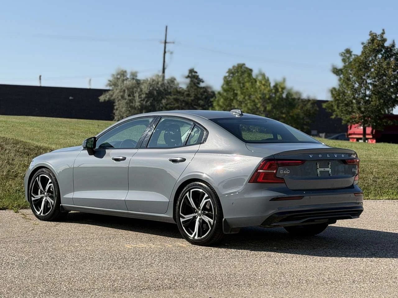 Volvo S60 B5 AWD Plus Dark Theme, снимка 5 - Автомобили и джипове - 56528376