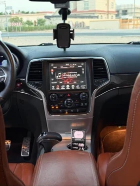 Jeep Grand cherokee SRT - 34500 лв. / 17639.57 € - 90552030 7