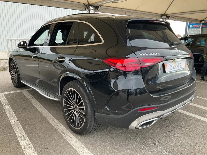 Mercedes-Benz GLC 220 d 4Matic AMG Line, снимка 2 - Автомобили и джипове - 44776136