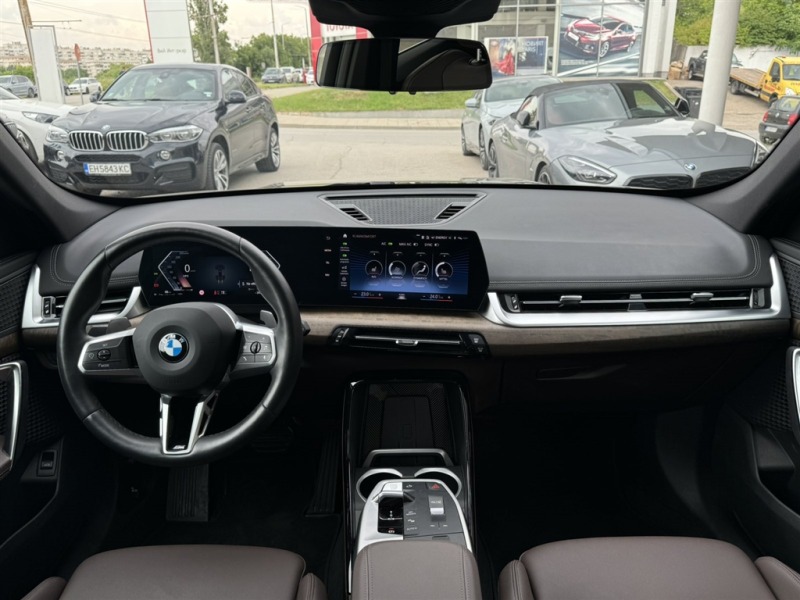 BMW X1 xDrive23i, снимка 6 - Автомобили и джипове - 46468272