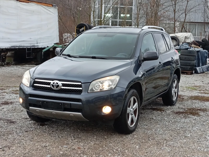 Toyota Rav4 2.2-D4D-136kc-4X4-КЛИЮАТРОНИК, снимка 1 - Автомобили и джипове - 48308215