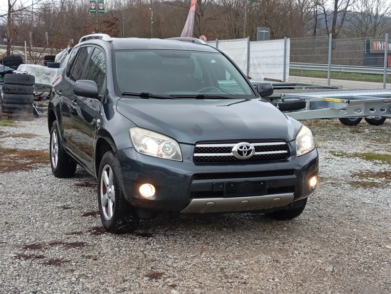 Toyota Rav4 2.2-D4D-136kc-4X4-КЛИЮАТРОНИК, снимка 3 - Автомобили и джипове - 48308215