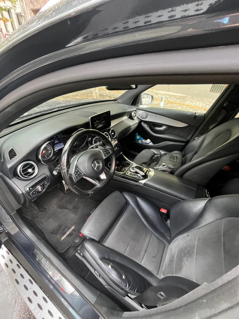Mercedes-Benz GLC 220, снимка 3 - Автомобили и джипове - 52412111
