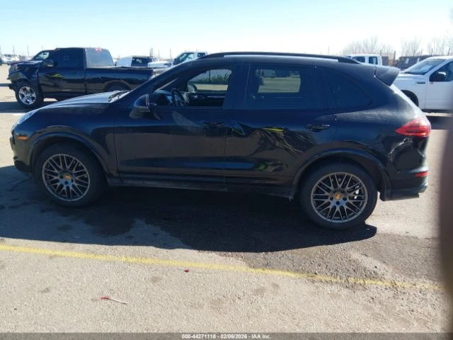Porsche Cayenne Platinum Edition | Цена до България, снимка 8 - Автомобили и джипове - 53995540