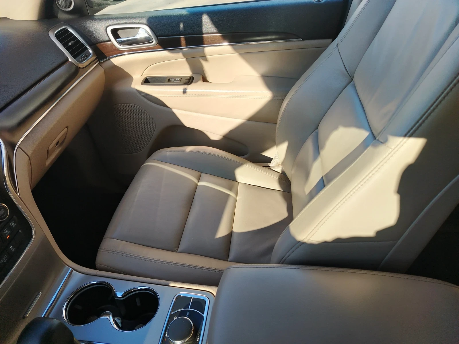 Jeep Grand cherokee  - изображение 10