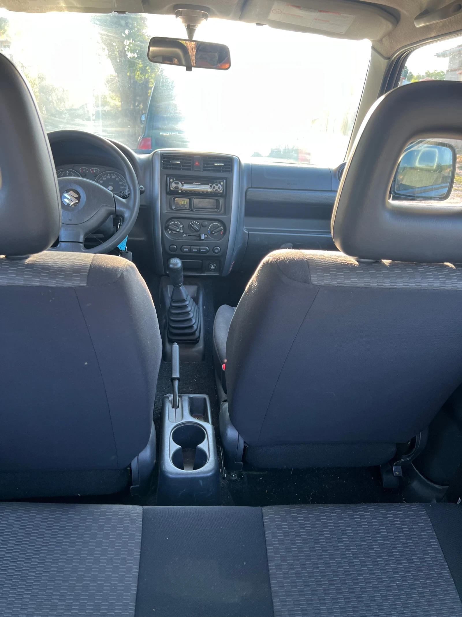 Suzuki Jimny Vvt  - изображение 7