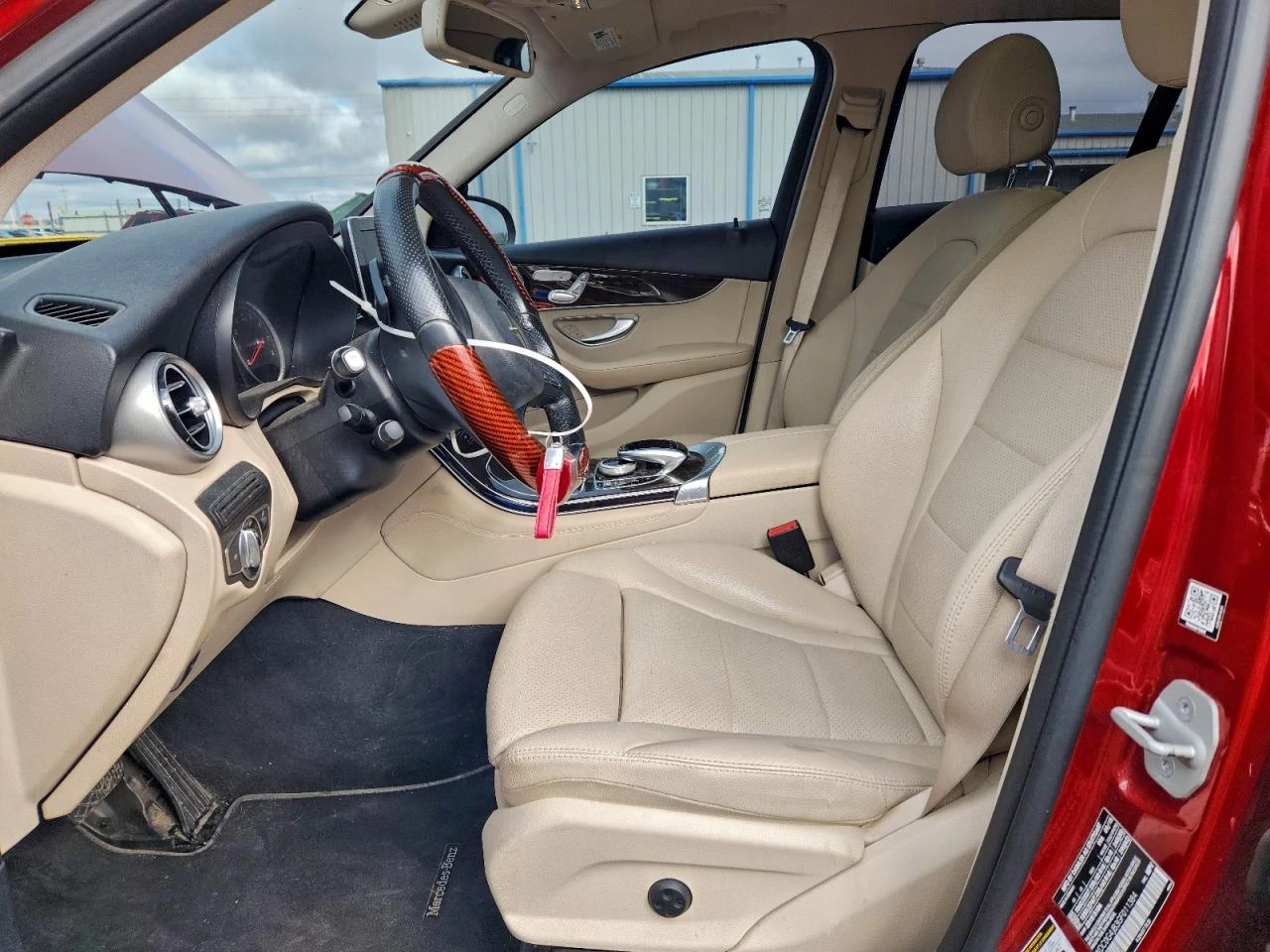 Mercedes-Benz GLC 300 ПОДГРЕВ* BURMESTER* KAMERA - изображение 7