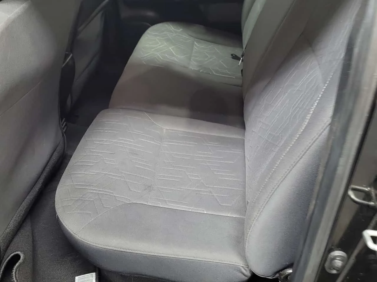 Toyota Tacoma * SR5 CREW CAB LONG BED * 2 КЛЮЧА * , снимка 13 - Автомобили и джипове - 54109973