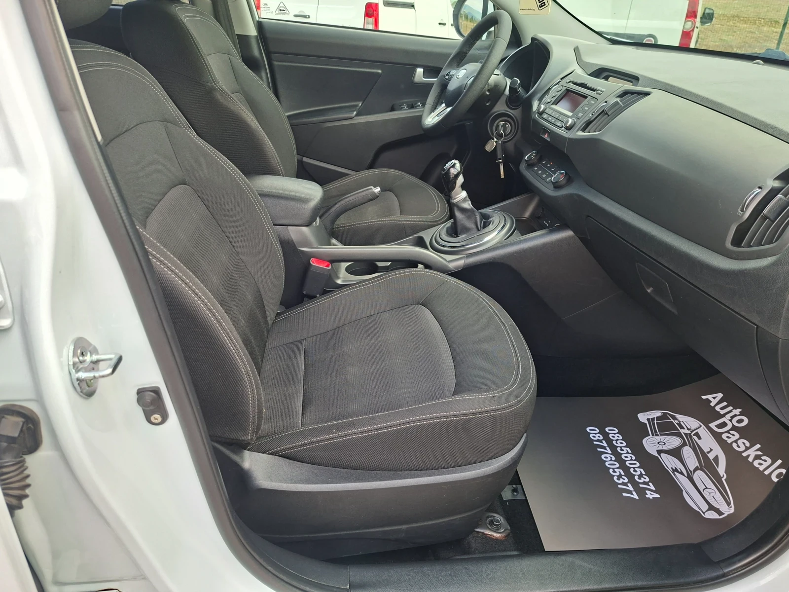 Kia Sportage 1, 7 crdi, снимка 16 - Автомобили и джипове - 55177829