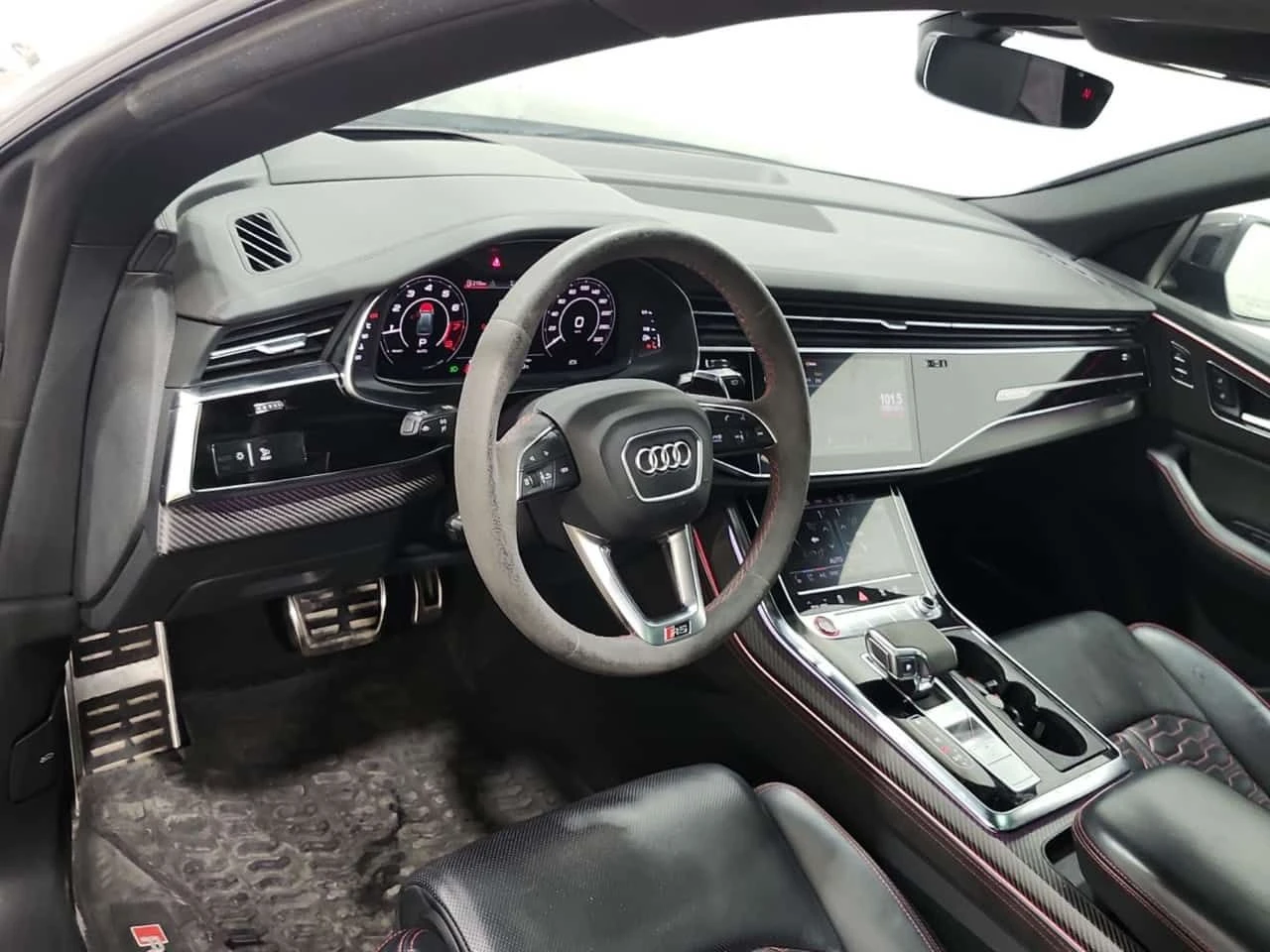Audi RSQ8 * 4.0 TFSI QUATTRO * CARFAX * БЕЗ ПЪРВОНАЧАЛНА ВНО, снимка 10 - Автомобили и джипове - 55394232