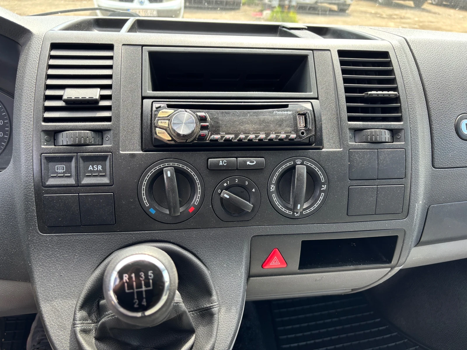 VW T5 1.9TDI klima 5+ 1 N1 TOP, снимка 8 - Бусове и автобуси - 54305424