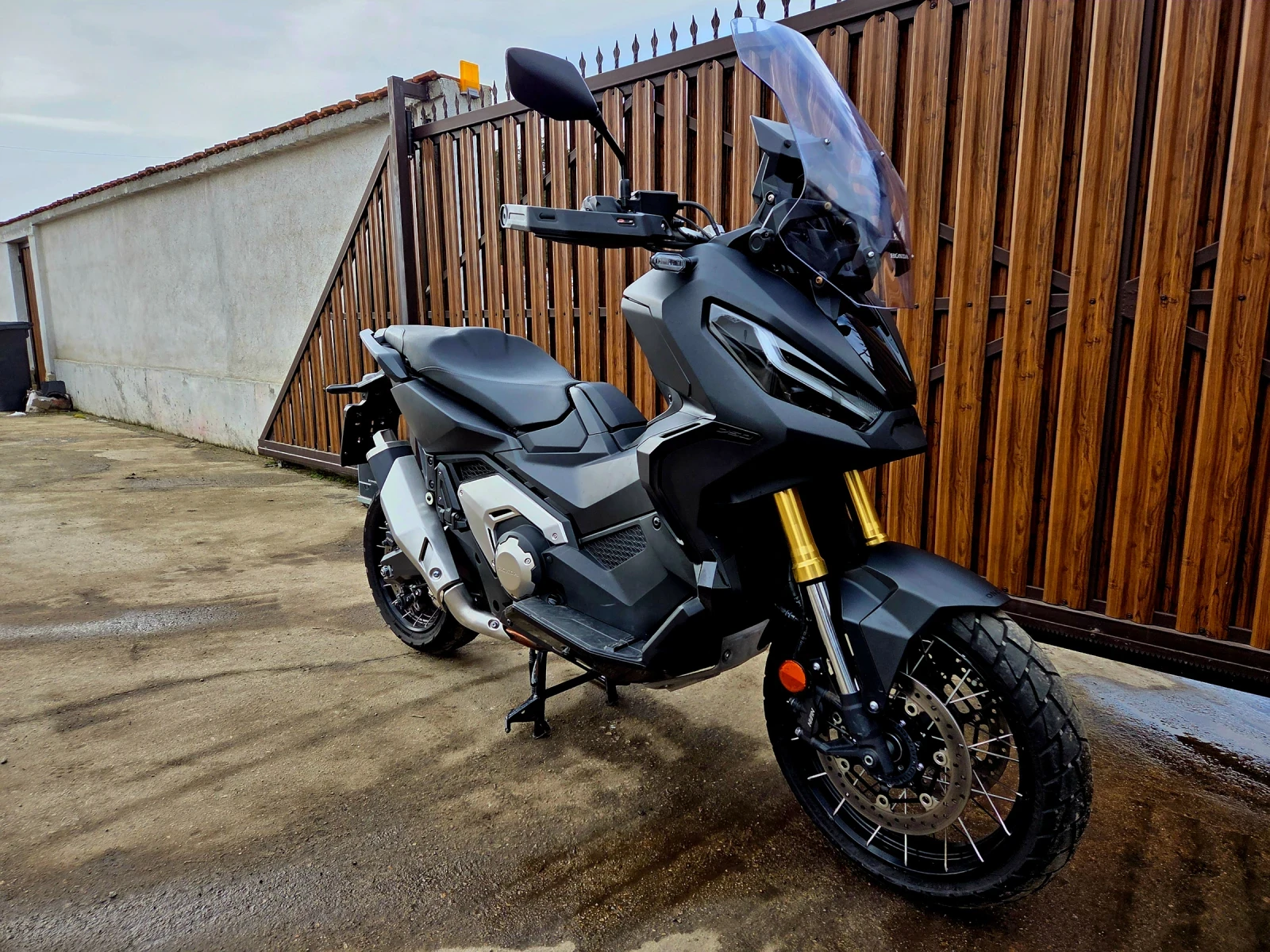 Honda X-ADV 750i, ABS, TRACTION CONTROL. ОТЛИЧЕН!!!, снимка 5 - Мотоциклети и мототехника - 54355555