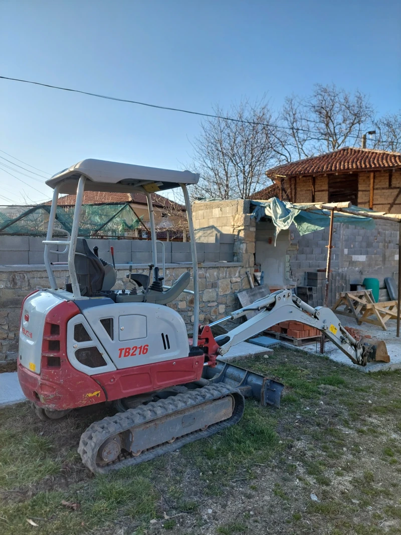 Багер Takeuchi TB216, снимка 8 - Индустриална техника - 49361720