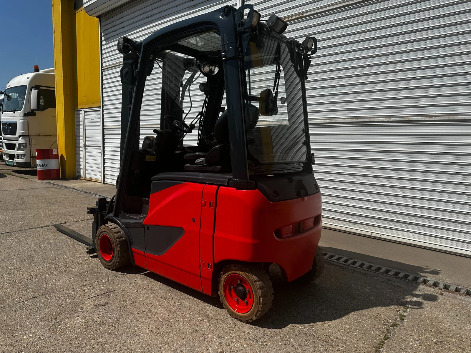 Електрокар Linde, снимка 3 - Индустриална техника - 54514812