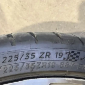 Гуми с джанти Michelin 225/35R19, снимка 4