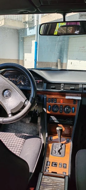 Mercedes-Benz 124 E 300 | Mobile.bg    6