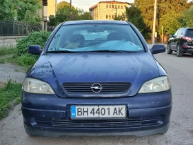     Opel Astra 1.6i