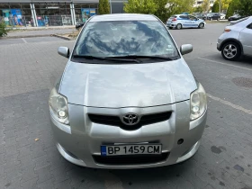 Обява за продажба на Toyota Auris 2.0D4D ~8 900 лв. - изображение 6