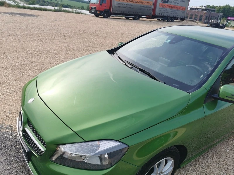 Mercedes-Benz A 180, снимка 7 - Автомобили и джипове - 47076990