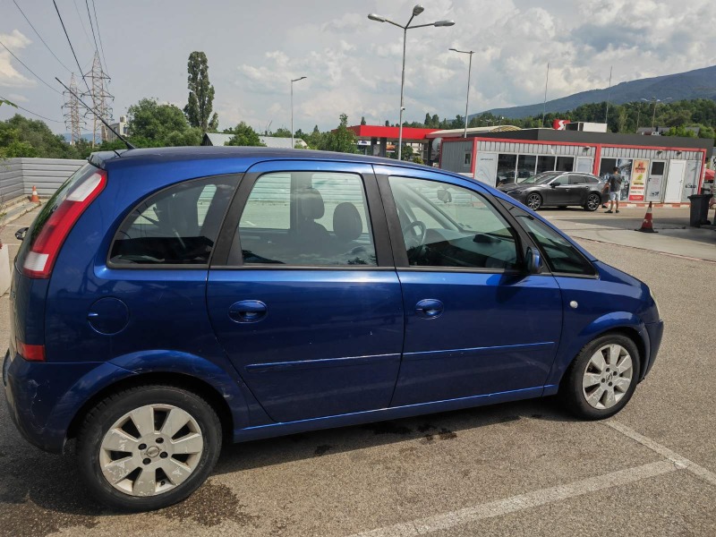 Opel Meriva, снимка 3 - Автомобили и джипове - 46455231