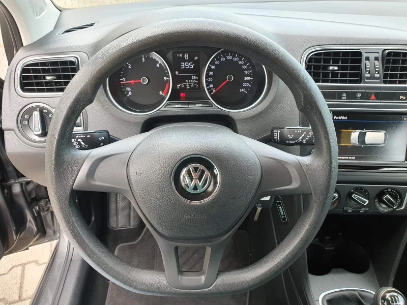 VW Polo 1.4tdi Trendline, снимка 9 - Автомобили и джипове - 46624336