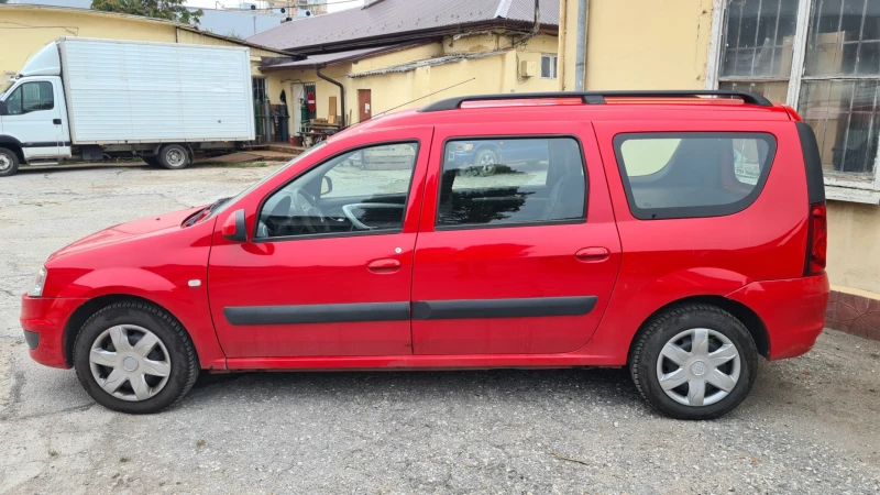 Dacia Logan, снимка 2 - Автомобили и джипове - 47306847