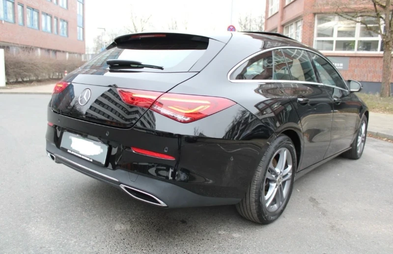 Mercedes-Benz CLA 180  Shooting Brake/d pano/AHK/Widescreen, снимка 4 - Автомобили и джипове - 49541386