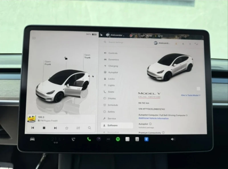 Tesla Model Y Performance , снимка 14 - Автомобили и джипове - 51992524